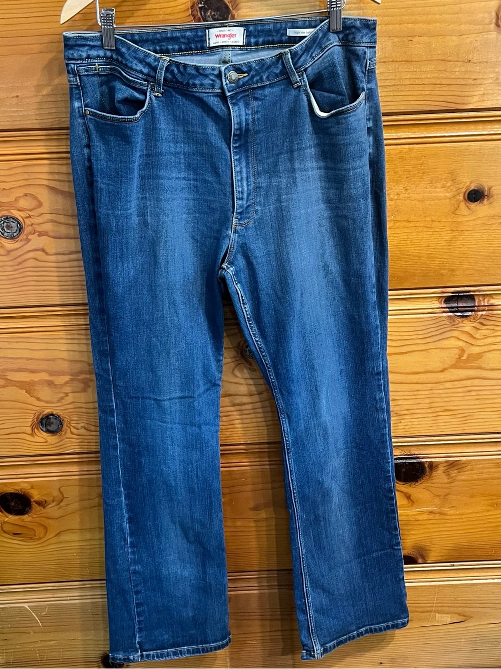 Wrangler High Rise Bootcut Jeans Women’s 34L Tall Blue Denim Western Style